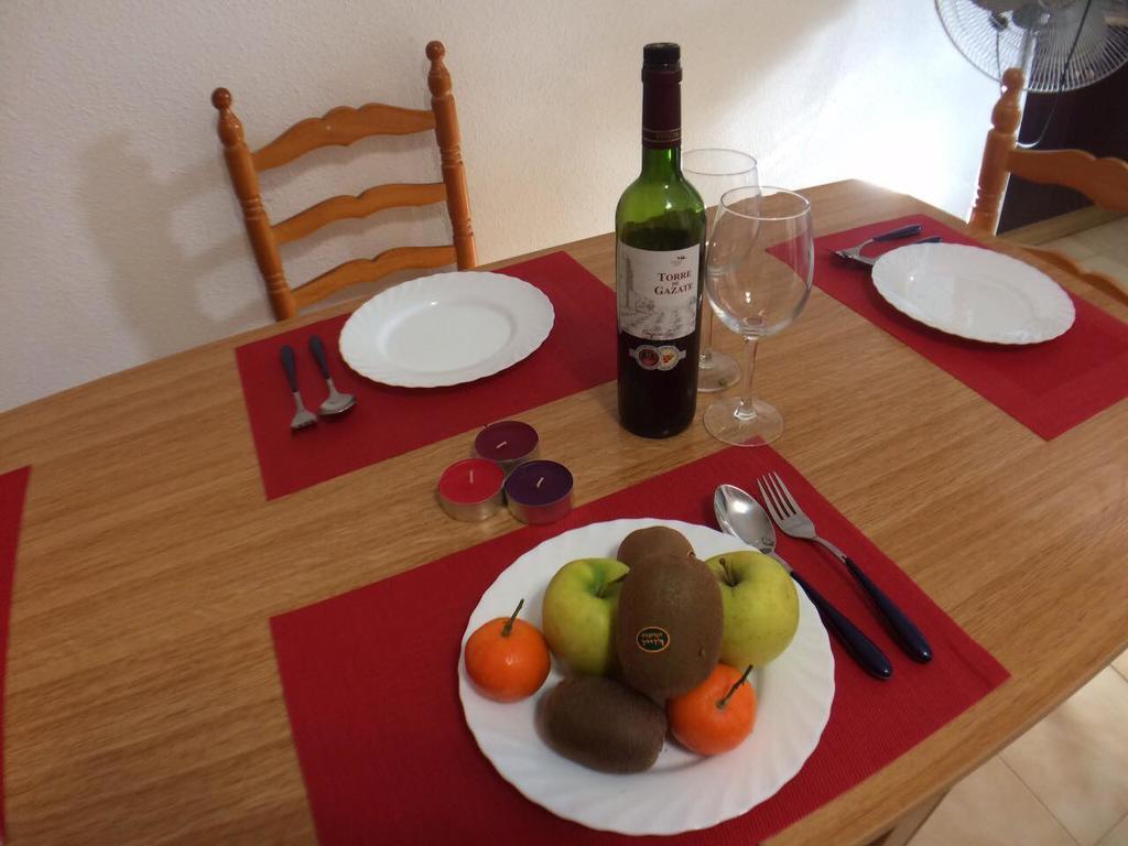 Apartment Asequin Beach Torrevieja Eksteriør billede