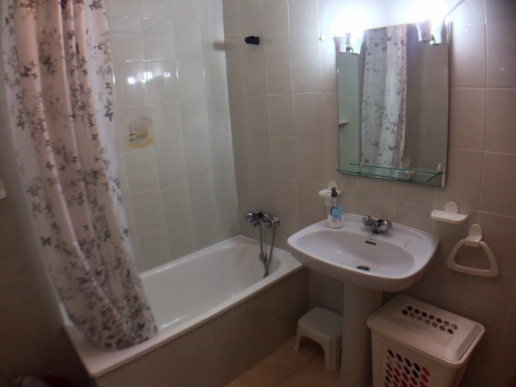 Apartment Asequin Beach Torrevieja Eksteriør billede