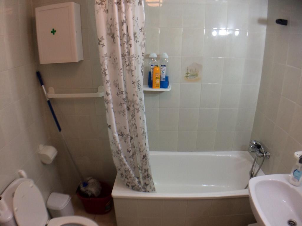 Apartment Asequin Beach Torrevieja Eksteriør billede